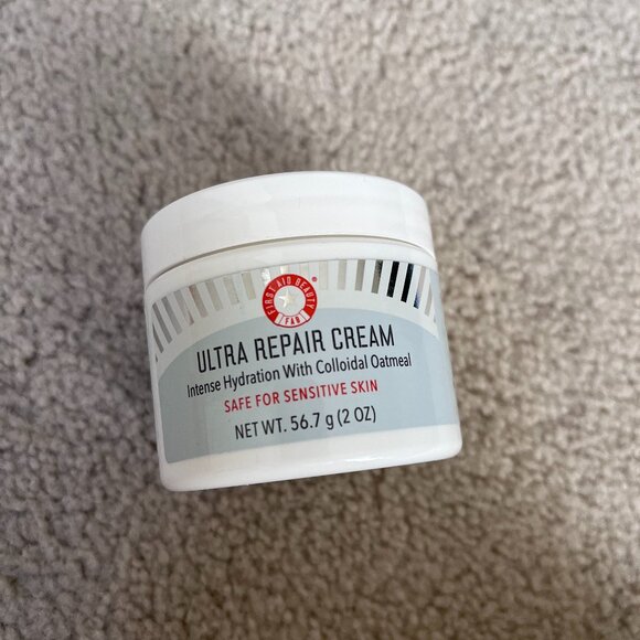 FIRST AID BEAUTY Ultra Repair Cream Travel Size (NEW, UNOPENED) - Picture 1 of 3